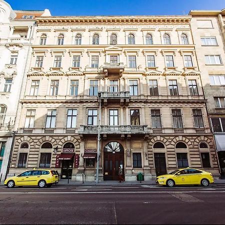 All In 10 Apartment, Bp Downtown Ac Budapest Ngoại thất bức ảnh